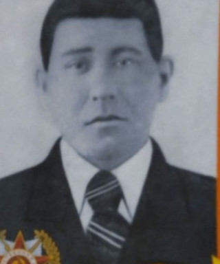 Ваззахов Нуретдин