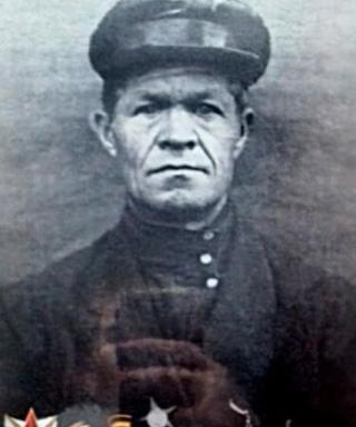 Комаровских Павел Григорьевич