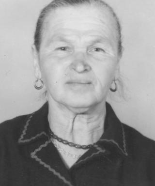 Гончарова Елена Никандровна