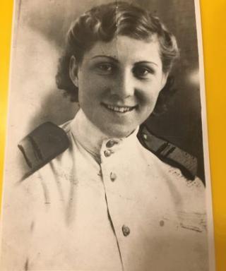 Калашникова Антонина Иосифовна