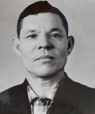 Сергеичев Иван Яковлевич