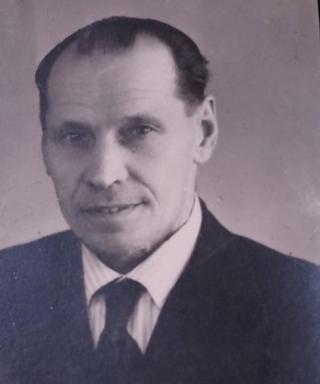 Тихомиров Виктор Дмитриевич