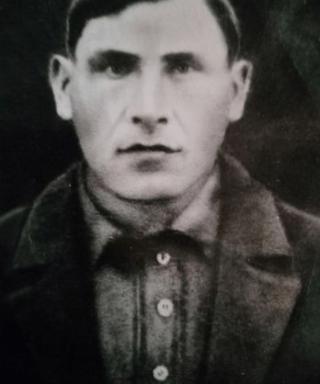 Старшов Пётр Трофимович
