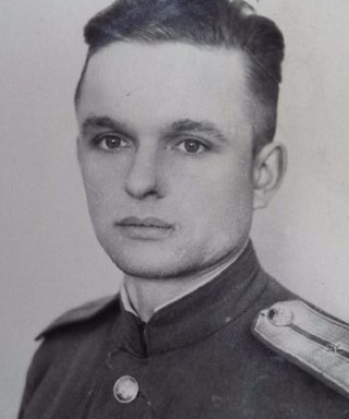 Густавсон Юрий Яковлевич