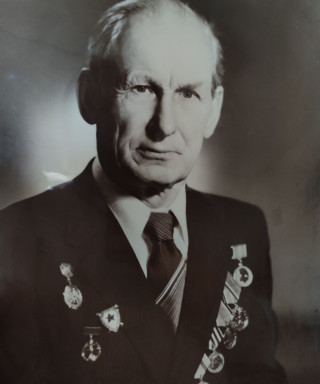 Попов Аркадий Александрович