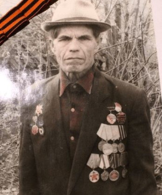 Яниев Алексей Яниевич