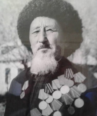 Акматов Абдылда