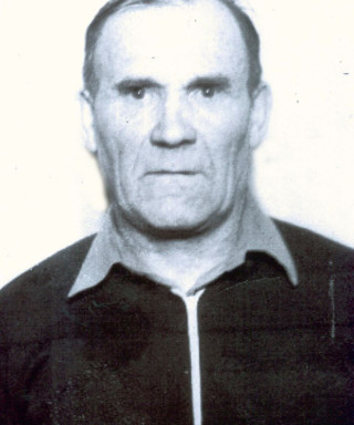 Петров Александр Яковлевич