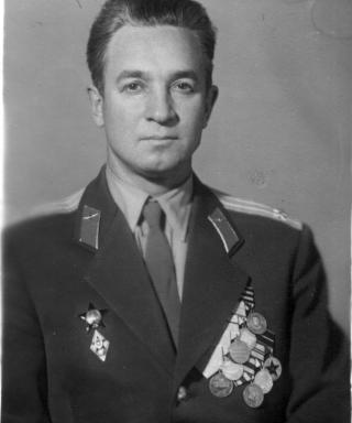 Разгуляев Леонид Дмитриевич