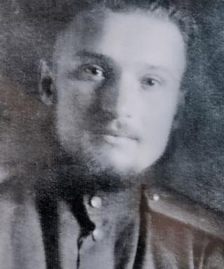 Могила Николай Яковлевич