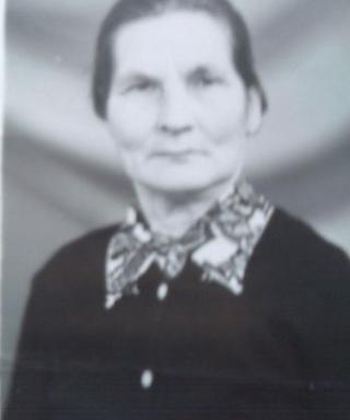 Хватова (Порозова) Серафима