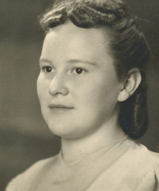 Пересыпкинская (Новикова) Лидия Александровна