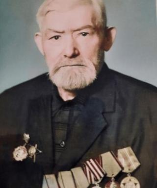 Холопов Петр Егорович