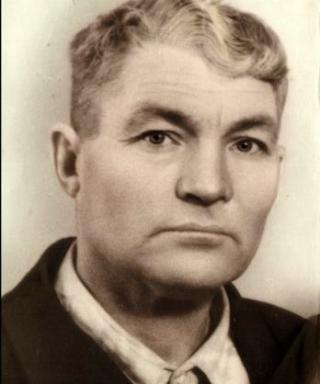 Смоляков Иван Лаврентьевич