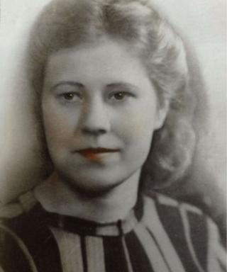 Лукина (Лежнева) Валентина Николаевна
