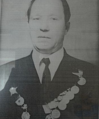 Сухарев Леонид Максимович