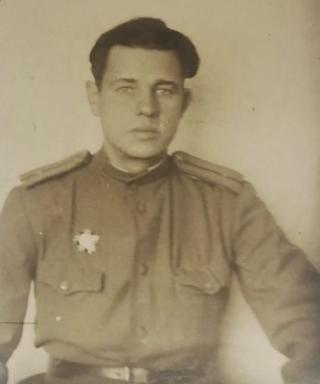 Леонов Николай Владимирович