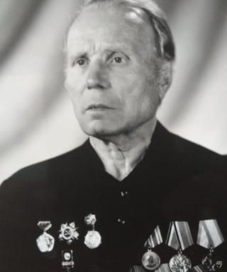 Савинов Дмитрий Алексеевич