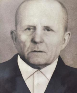 Леонтьев Максим Васильевич