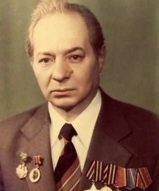 Шнейдерман Эмиль Павлович