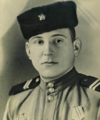 Лазарев Иван Васильевич