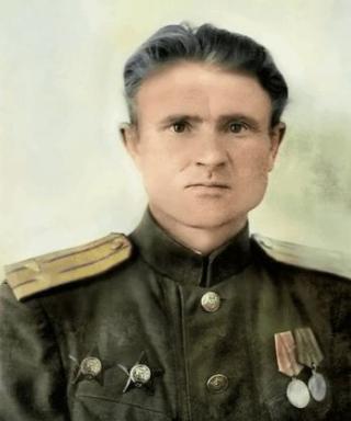 Слесарев Лев Дмитриевич