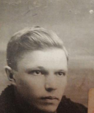 Холопов Лев Петрович