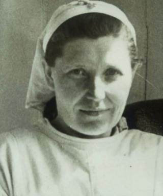 Шарапова Нина Яковлевна