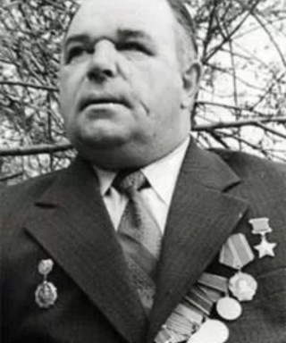 Михайлов Алексеевич Алексеевич