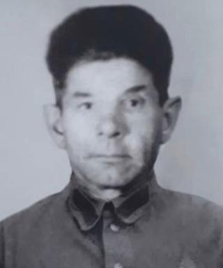 Комиссаров Аркадий Алексеевич