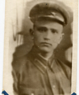 Ушаков Митрофан Трофимович