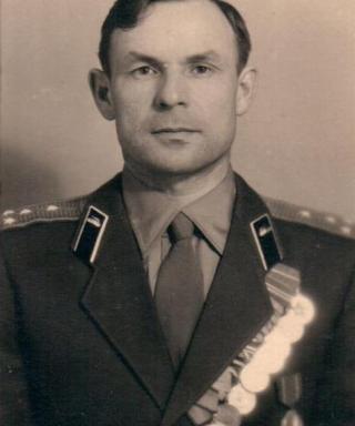 Саморуков Коминтерн Васильевич