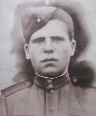 Гришняев Петр Яковлевич