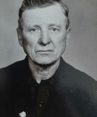 Шарапов Николай Григорьевич