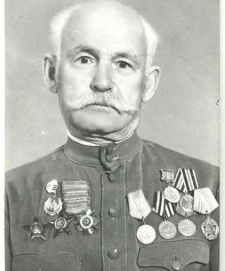 Власов Кузьма Михайлович