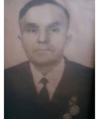Токарь Иван Павлович