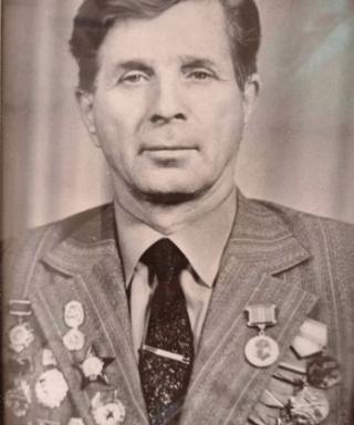 Волков Петр Ефимович