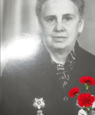 Шушунина (Трошина) Евгения Ивановна