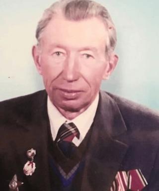 Комиссаров Николай Андреевич