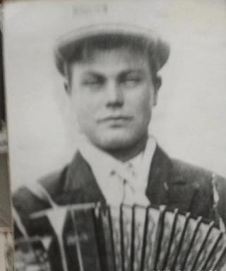 Лесников Сергей Семенович