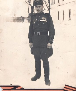 Грязнов Иван Васильевич