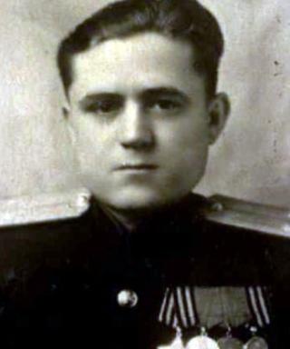 Леснов Михаил Егорович