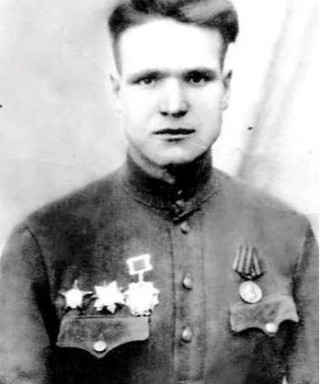 Болотов Андрей Петрович