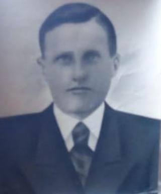 Толстов Иван Петрович