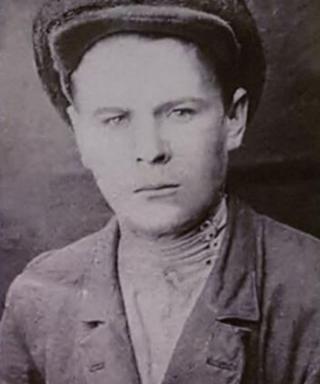 Девятков Иван Яковлевич