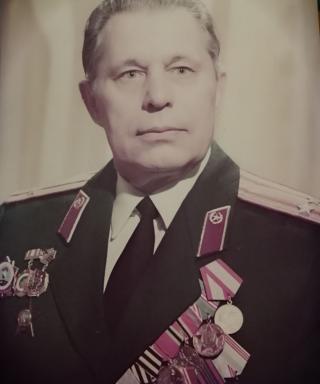 Колесников Алексей Арсентьевич