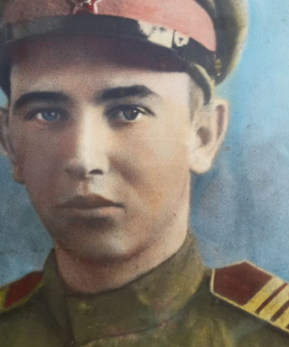 Первой Антон Павлович