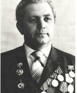 Вайнберг Анатолий Александрович