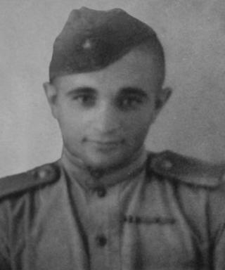 Саркисов Исаак Михайлович