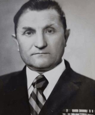 Казаков Анатолий Трофимович